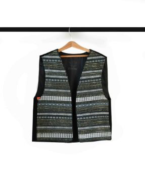 تصویر  جلیقه  سوزندوزی طوسی