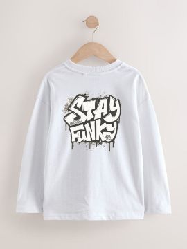 تصویر  بلوز آستین بلند سفید طرح گرافیتی